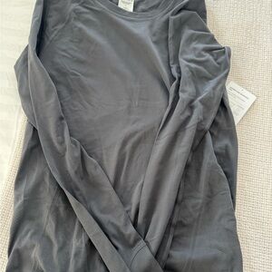 Athleta Momentum Long Sleeve Top